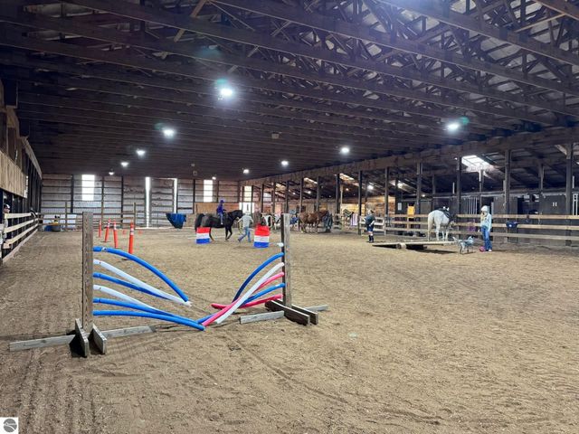 2526 Lake Ann Road, Interlochen, MI 49643