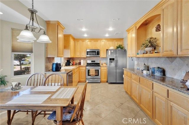 5505 N Alto, San Bernardino, CA 92404