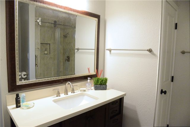 2210 Quail Hollow, Bryan, TX 77802