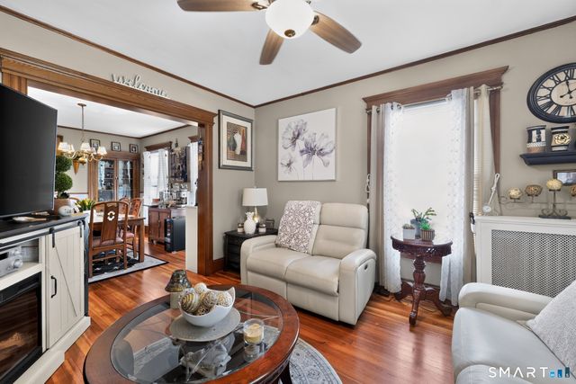 9 Pearl Street, Plymouth, CT 06786