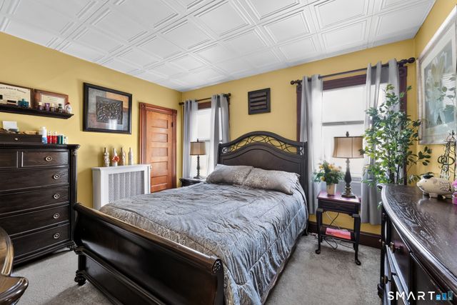 9 Pearl Street, Plymouth, CT 06786