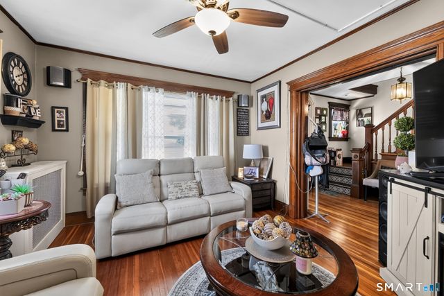9 Pearl Street, Plymouth, CT 06786