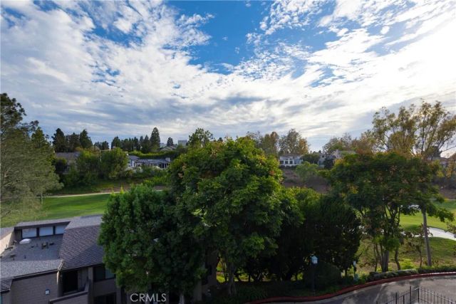 25 Canyon Island, Newport Beach, CA 92660