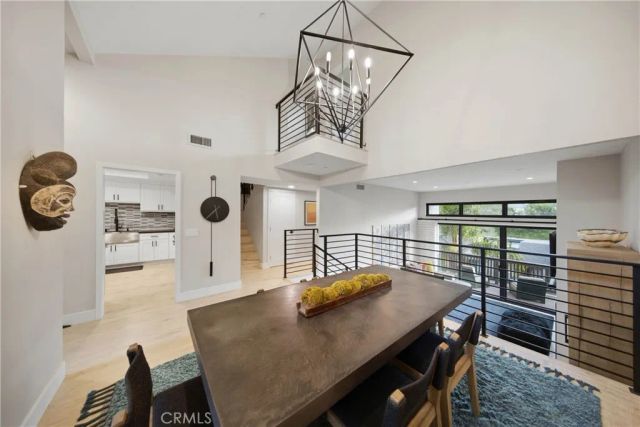 25 Canyon Island, Newport Beach, CA 92660