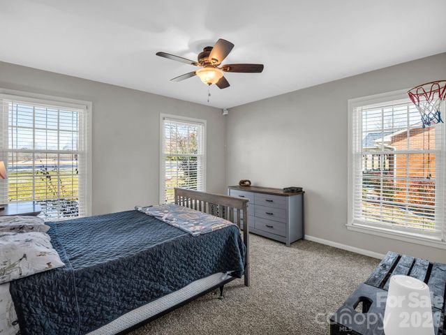 522 Country Club Circle, Shelby, NC 28150