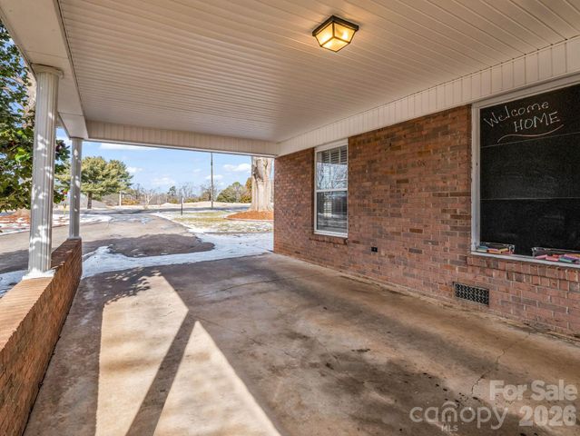 522 Country Club Circle, Shelby, NC 28150