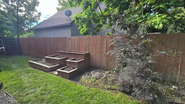 6271 N Stafford Place, Boise, ID 83713
