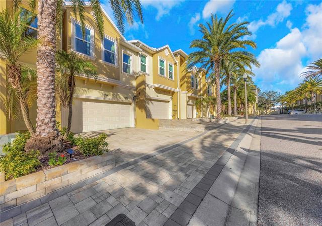 754 GRAND CYPRESS LANE, Tarpon Springs, FL 34689