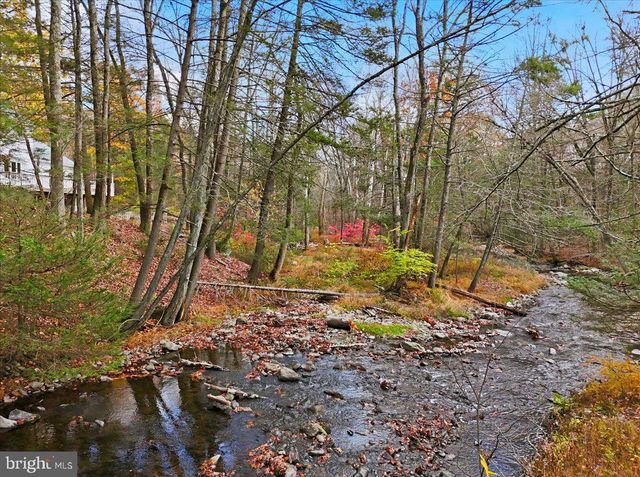 563 PENSYL CREEK RD, Stroudsburg, PA 18360