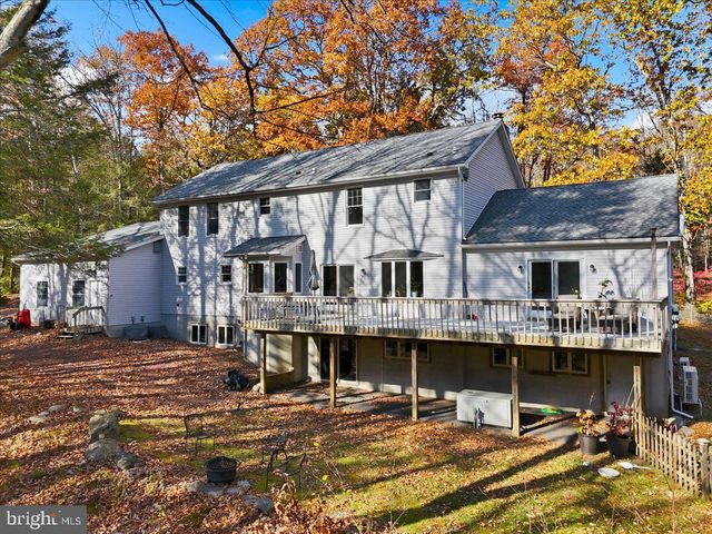 563 PENSYL CREEK RD, Stroudsburg, PA 18360