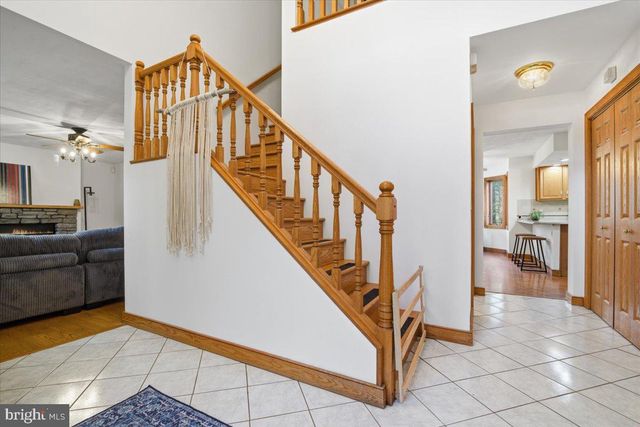 563 PENSYL CREEK RD, Stroudsburg, PA 18360