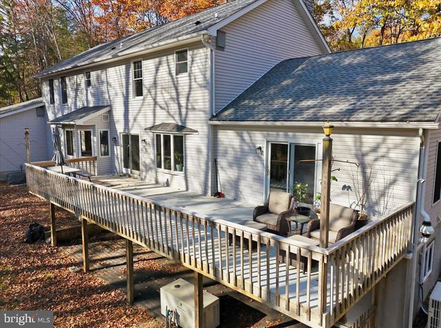 563 PENSYL CREEK RD, Stroudsburg, PA 18360