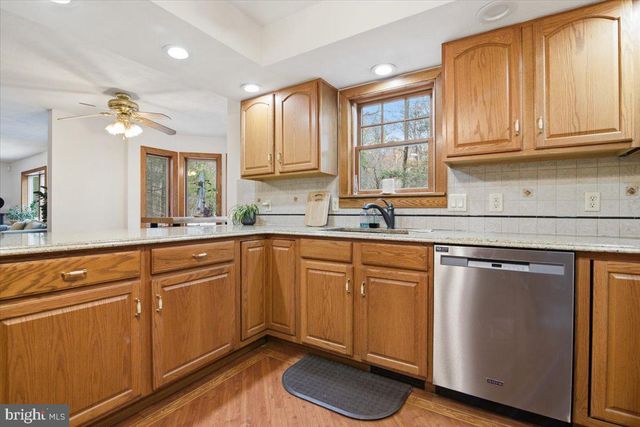 563 PENSYL CREEK RD, Stroudsburg, PA 18360