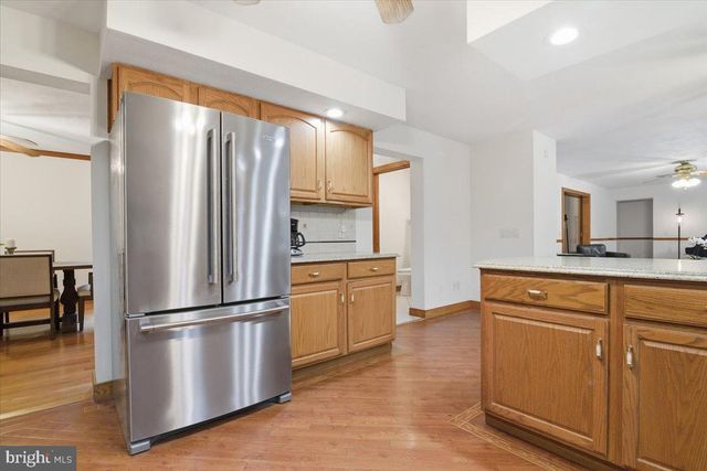 563 PENSYL CREEK RD, Stroudsburg, PA 18360