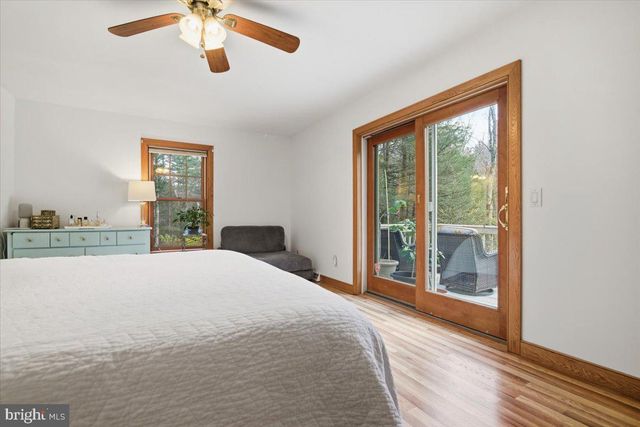 563 PENSYL CREEK RD, Stroudsburg, PA 18360