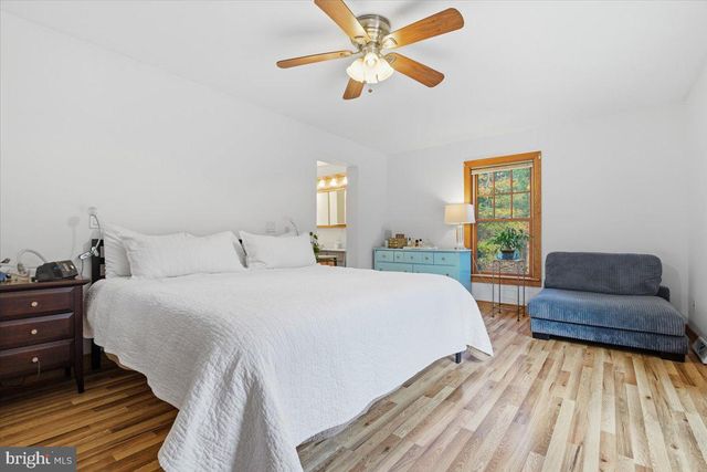 563 PENSYL CREEK RD, Stroudsburg, PA 18360