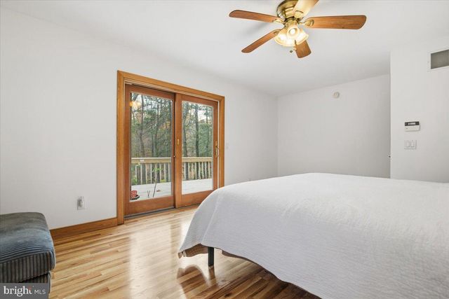 563 PENSYL CREEK RD, Stroudsburg, PA 18360