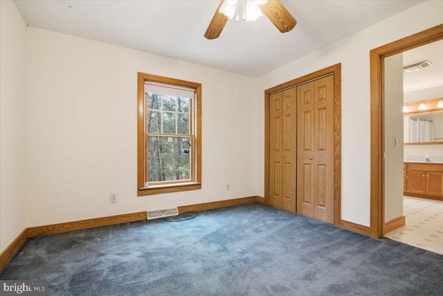 563 PENSYL CREEK RD, Stroudsburg, PA 18360