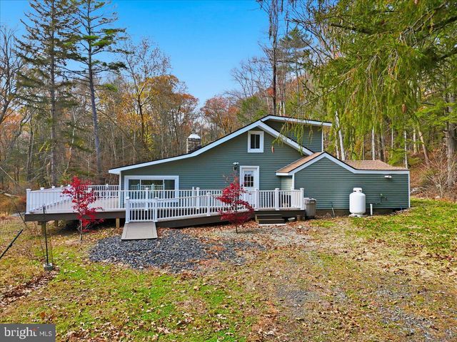 563 PENSYL CREEK RD, Stroudsburg, PA 18360