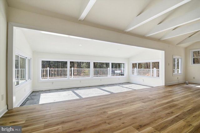 563 PENSYL CREEK RD, Stroudsburg, PA 18360