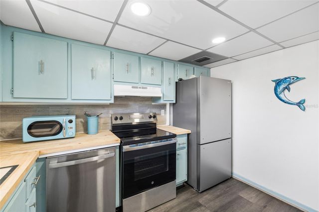 2727 75TH STREET W 9A12, Bradenton, FL 34209