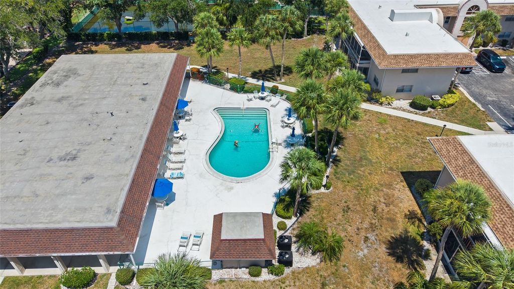 Image 17 of property listing at 2727 75TH STREET W 9A12, Bradenton, FL 34209