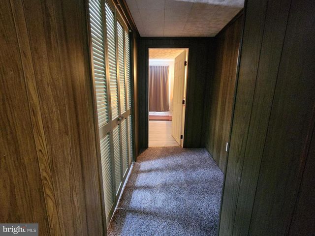 7 W CLARKE AVE, Milford, DE 19963