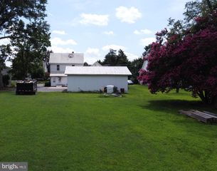 7 W CLARKE AVE, Milford, DE 19963