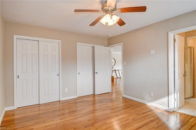 2385 S Wolfsnare DR, Virginia Beach, VA 23454