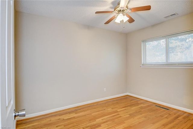 2385 S Wolfsnare DR, Virginia Beach, VA 23454