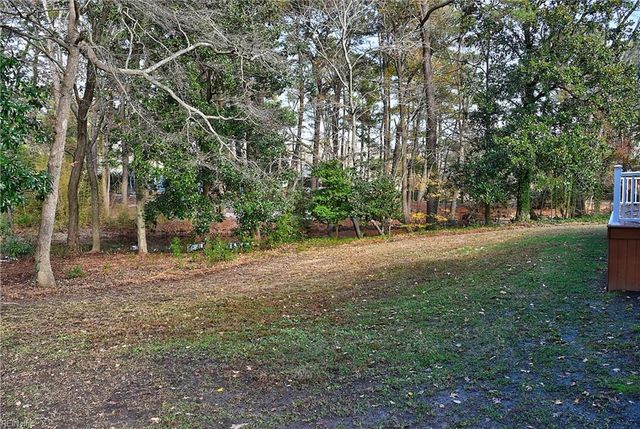 2385 S Wolfsnare DR, Virginia Beach, VA 23454