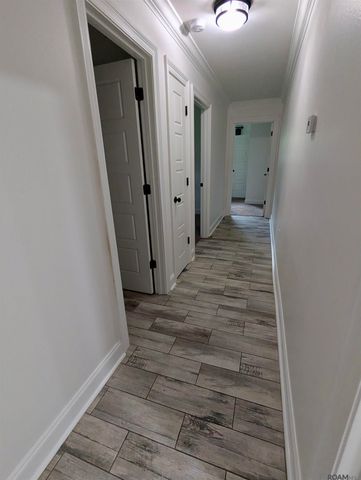 658 Lakeview Dr, Denham Springs, LA 70726