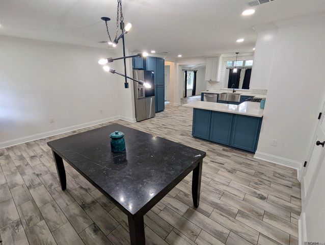 658 Lakeview Dr, Denham Springs, LA 70726