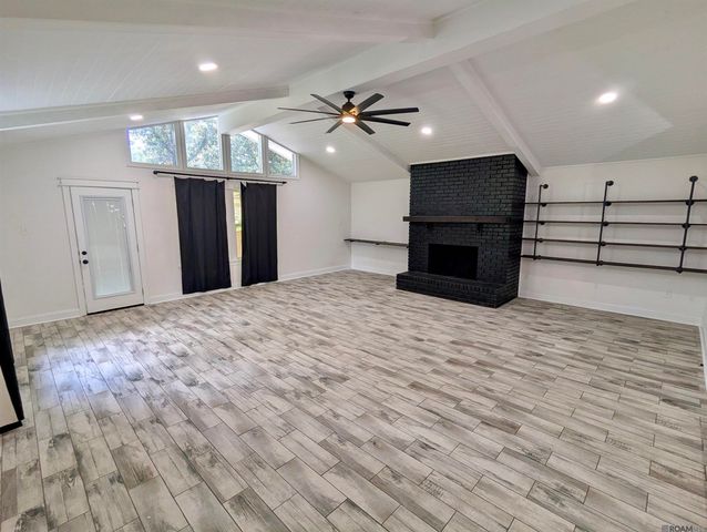 658 Lakeview Dr, Denham Springs, LA 70726
