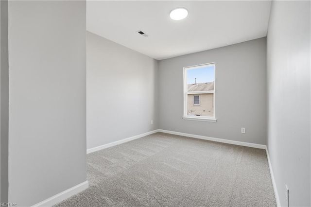 834 Huntly CT, Chesapeake, VA 23320