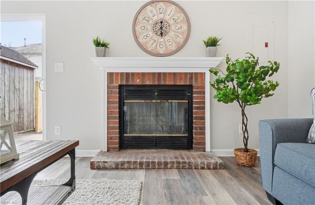 834 Huntly CT, Chesapeake, VA 23320