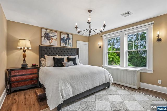 293 Euclid Avenue, Hackensack, NJ 07601