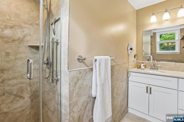 293 Euclid Avenue, Hackensack, NJ 07601