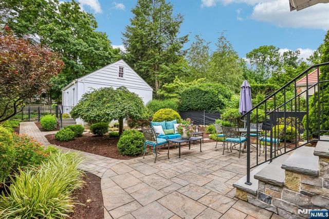 293 Euclid Avenue, Hackensack, NJ 07601