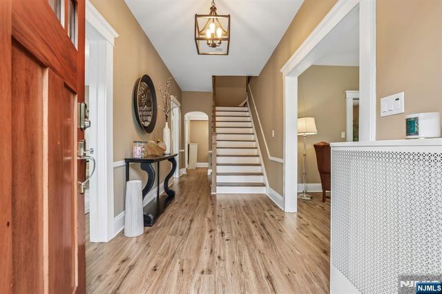 293 Euclid Avenue, Hackensack, NJ 07601