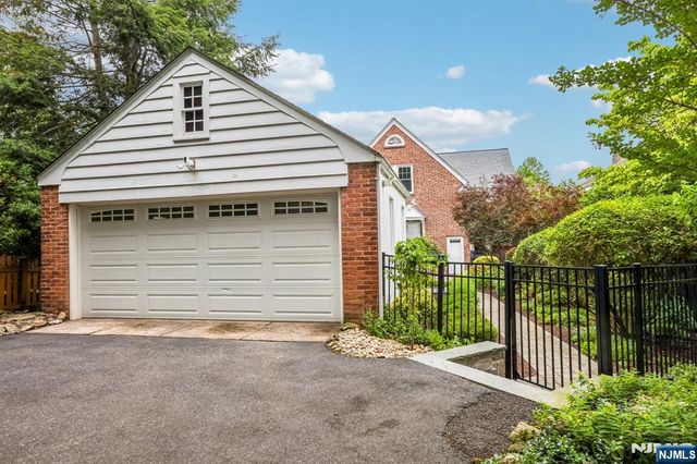 293 Euclid Avenue, Hackensack, NJ 07601