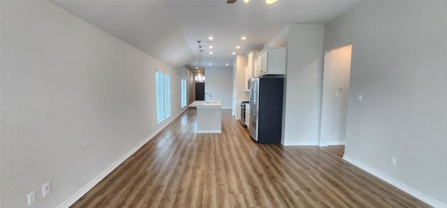 425 Mira Mesa DR, Liberty Hill, TX 78642
