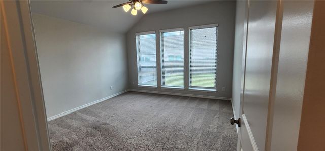 425 Mira Mesa DR, Liberty Hill, TX 78642