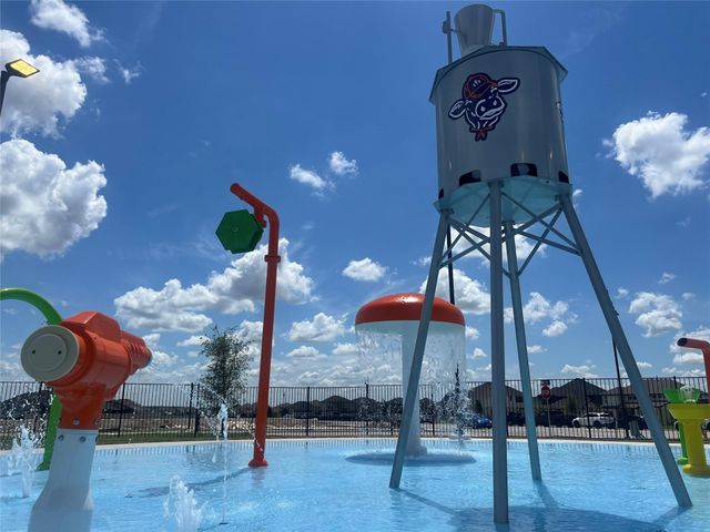 425 Mira Mesa DR, Liberty Hill, TX 78642