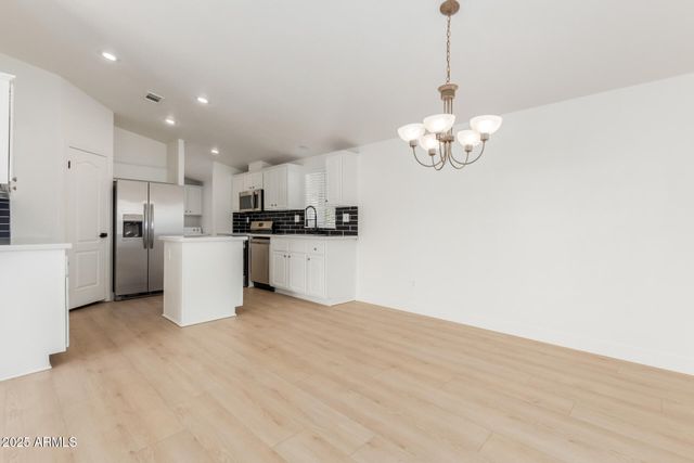 120 N VAL VISTA Drive 228, Mesa, AZ 85213