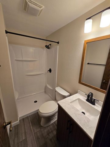 1831 Prairie Lane S, Fargo, ND 58103