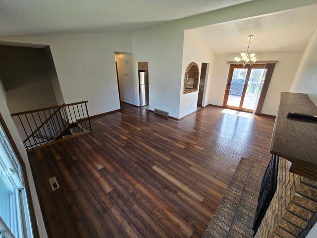 1831 Prairie Lane S, Fargo, ND 58103