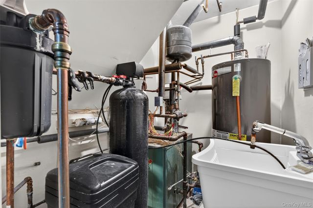 100 Watch Hill Drive, Fishkill, NY 12524