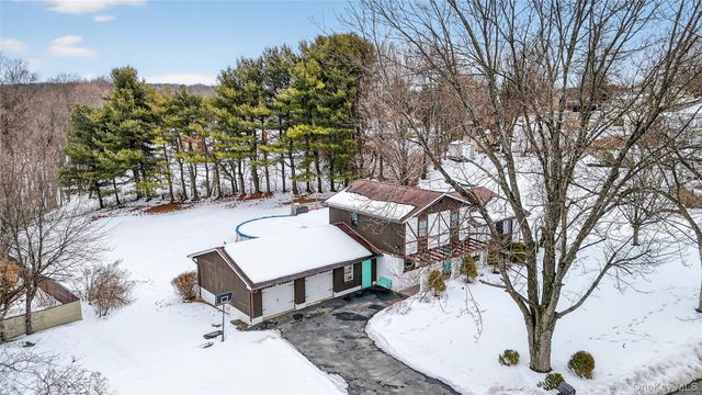 100 Watch Hill Drive, Fishkill, NY 12524