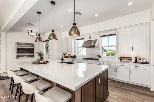 11095 N FOLSOM Street, Surprise, AZ 85388